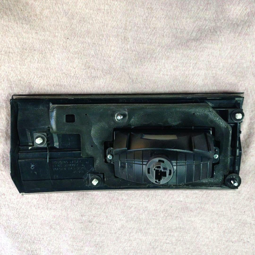 デリカD5リアアッパーガーニッシュ　フィニィシャーテール　3点セット