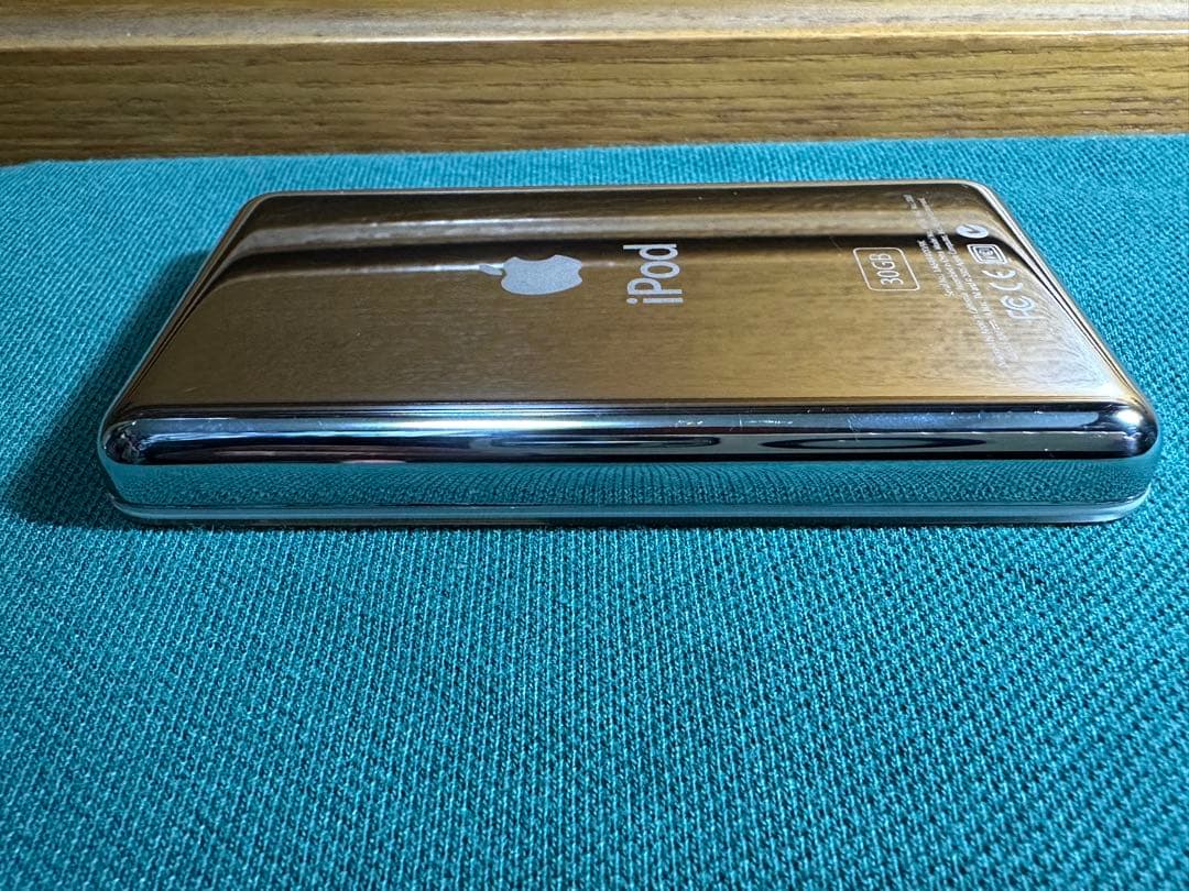 きれいiPod Classic 5.5世代 MA444 30GB新品のバッテリー