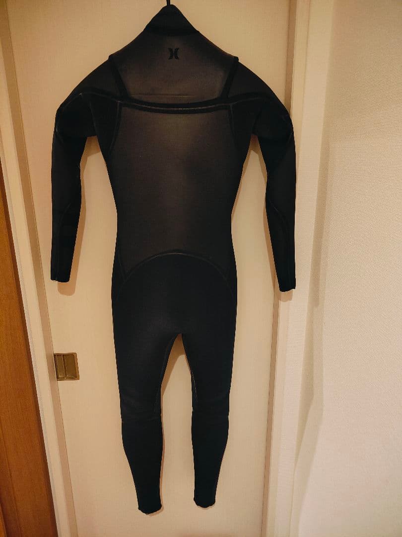Hurley ブラック セミドライスーツ