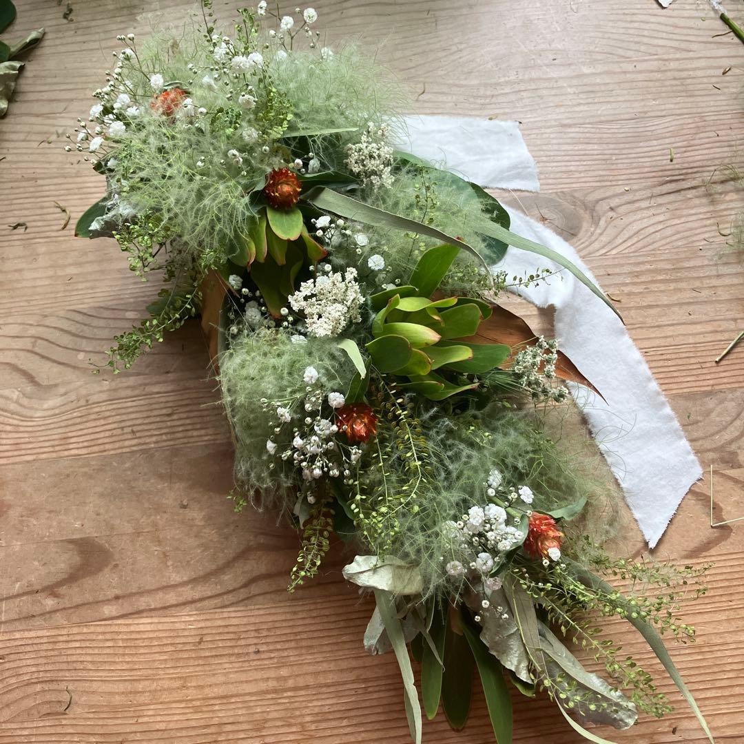 スモークツリー とリューカデンドロンの2Wayガーランド 千日紅　かすみ草