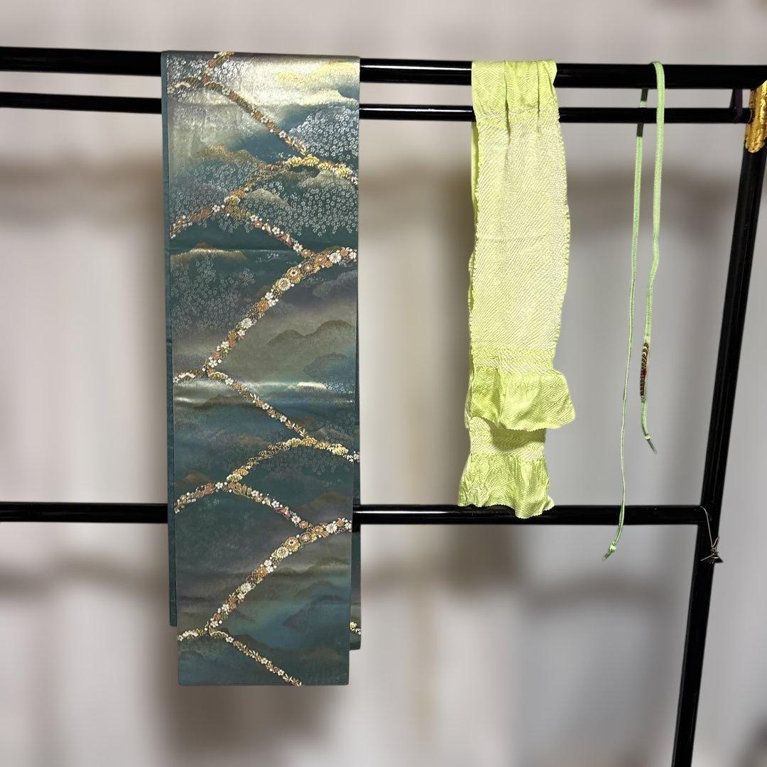 未使用近い　美品　袷　正絹　縮緬　色無地　フルセット　西陣唐織漆箔袋帯