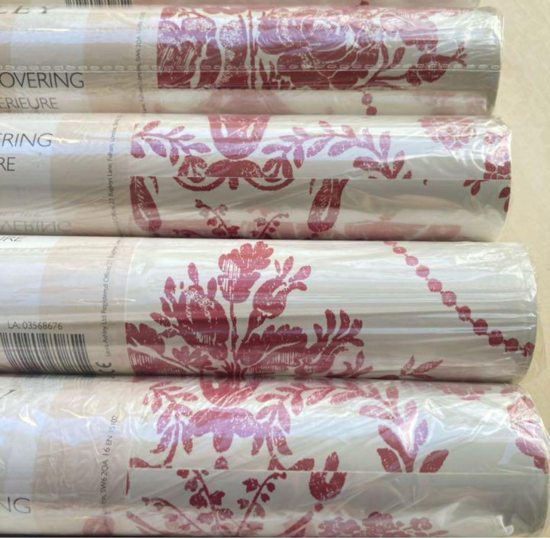 ローラアシュレイ UK製壁紙　ジョゼッテCranberry/Off White