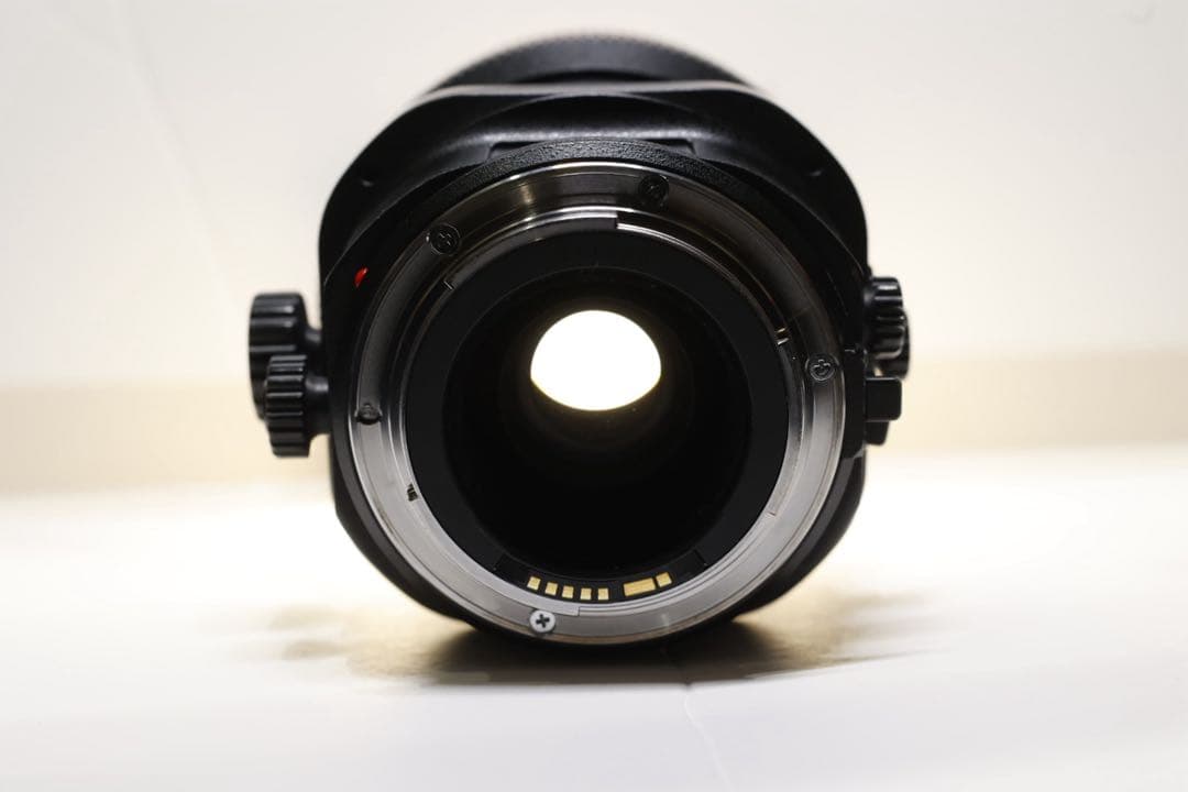 Canon TS-E 17mm f/4L ティルト・シフトレンズ