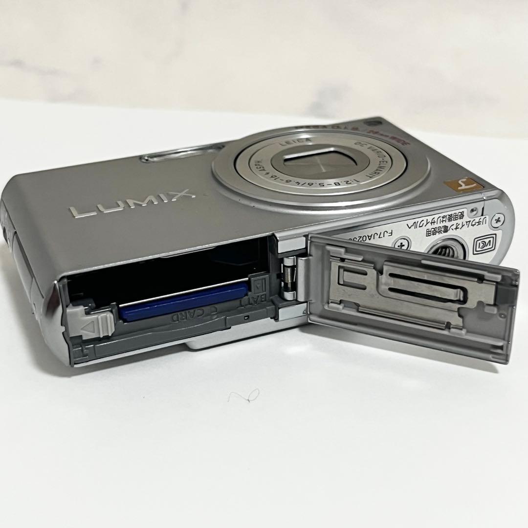 Panasonic パナソニック LUMIX DMC-FX33 シルバー
