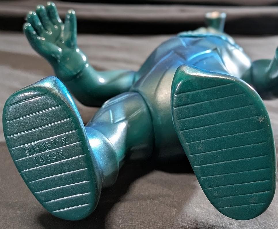 ケムール人「ウルトラＱ」登場宇宙人（Ｍ１号）ソフビフィギュア