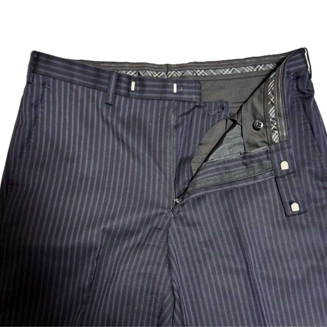 美品バーバリー ブラックレーベル スーツ ダブル 40R 3ピース ネイビー 紫