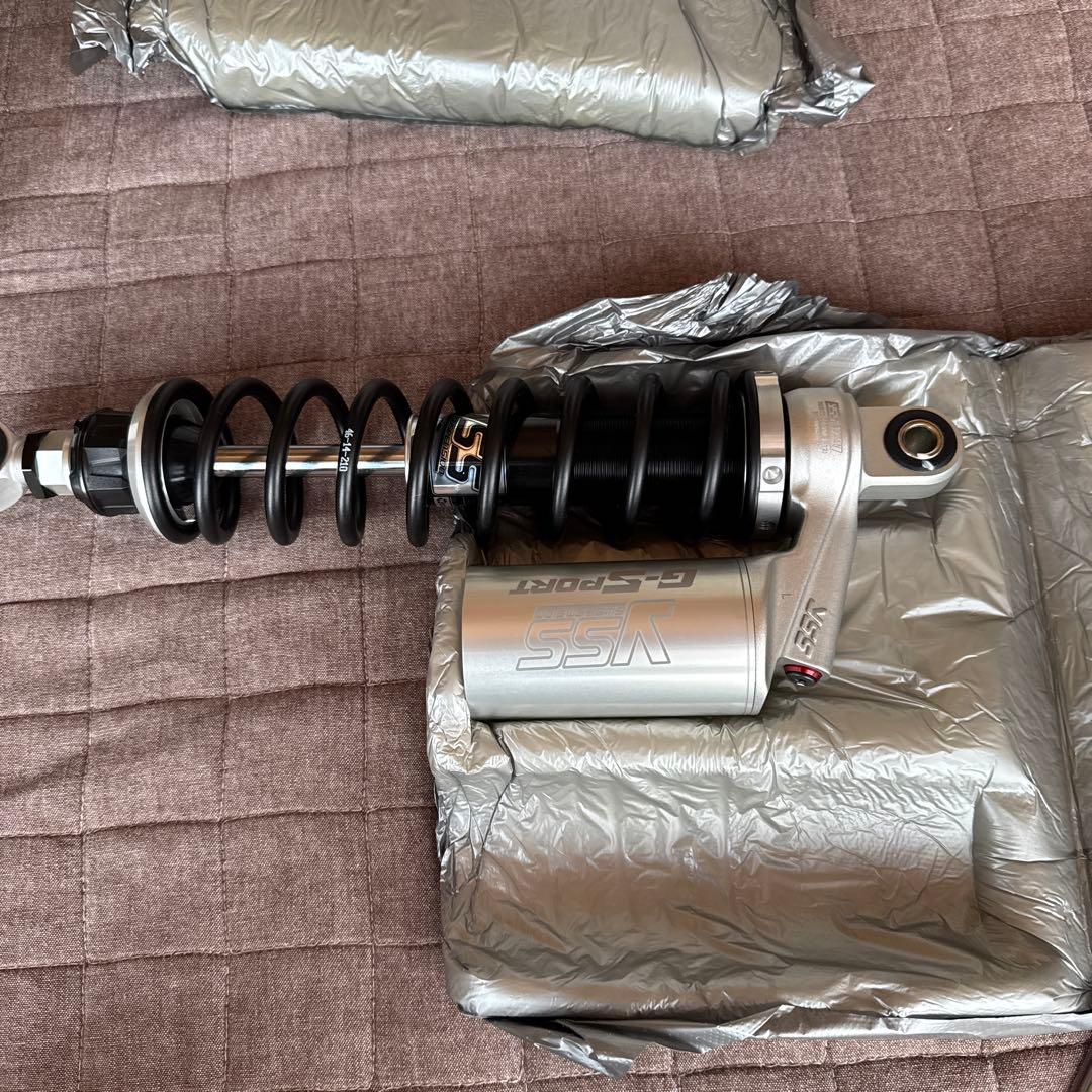 YSS TOP LINE GAS SHOCK ABSORBERリアサスペンション