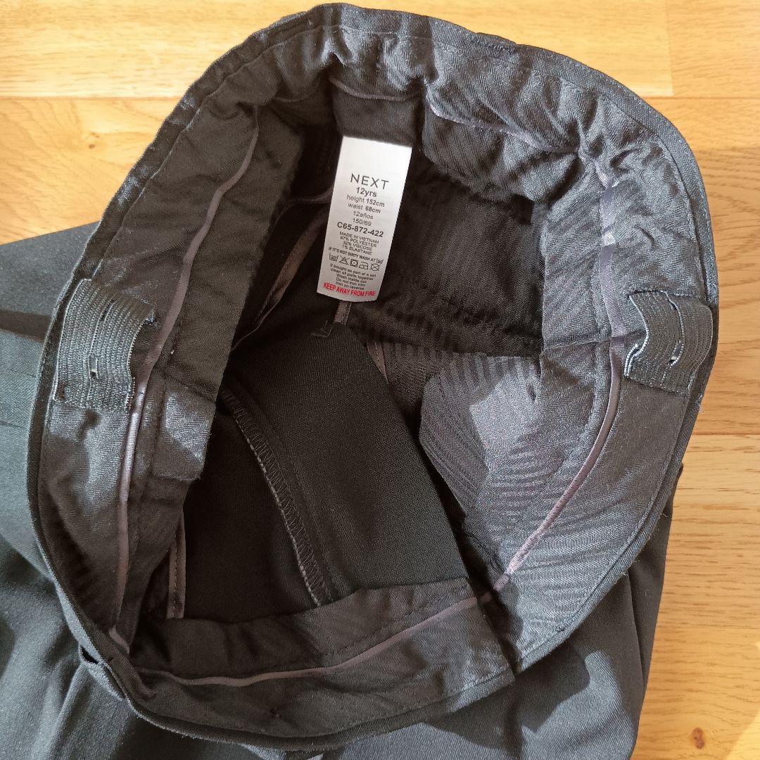 新品　NEXT　男の子　黒　ブラック　スーツ　ベスト　ジャケット　パンツ　152