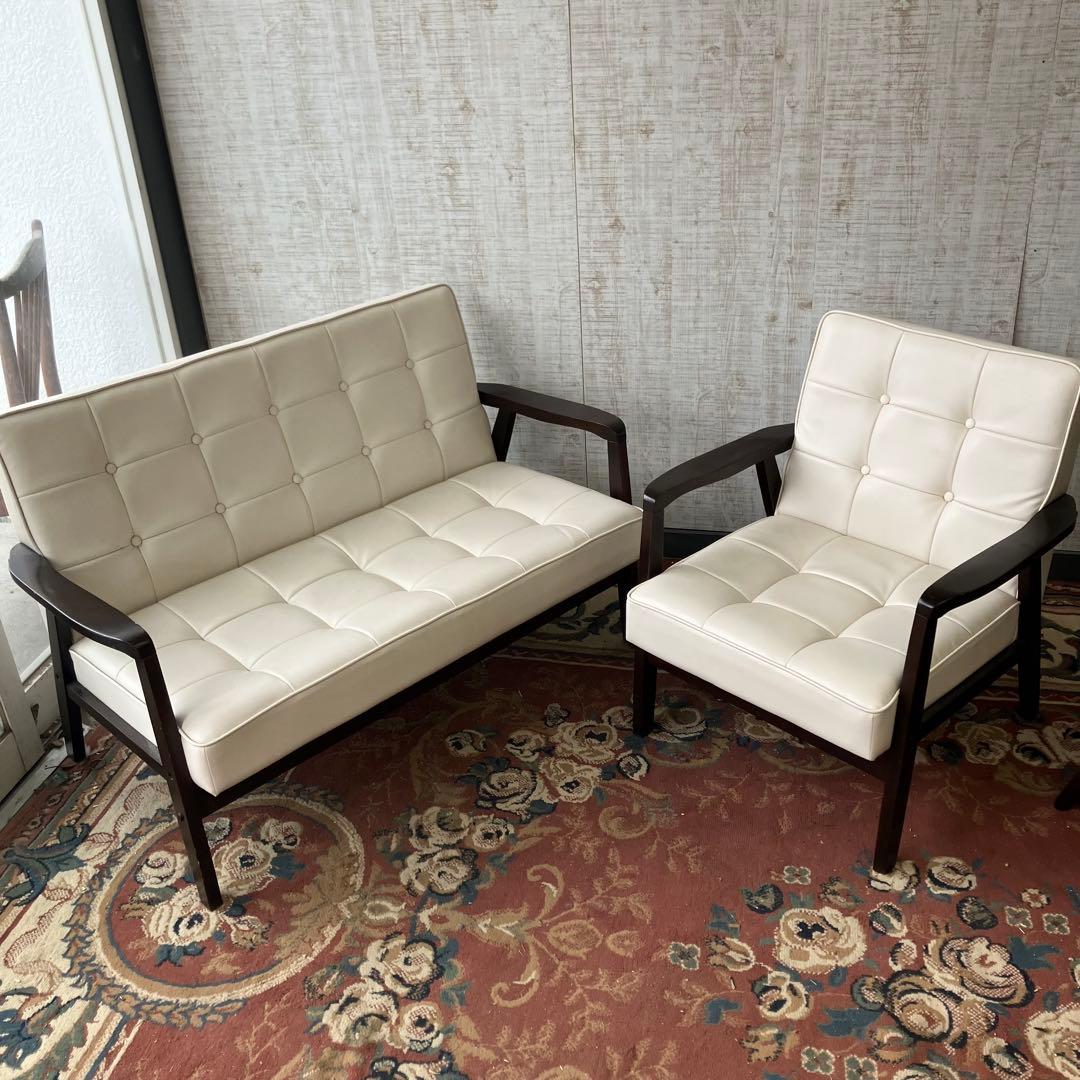 北欧レトロ 木製フレーム アームチェア 二人掛けソファー ロビーチェア ホワイト