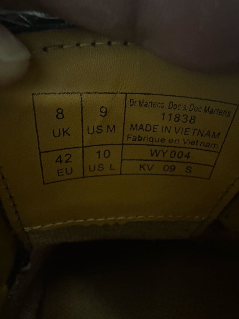 靴 Dr. Martens 1641