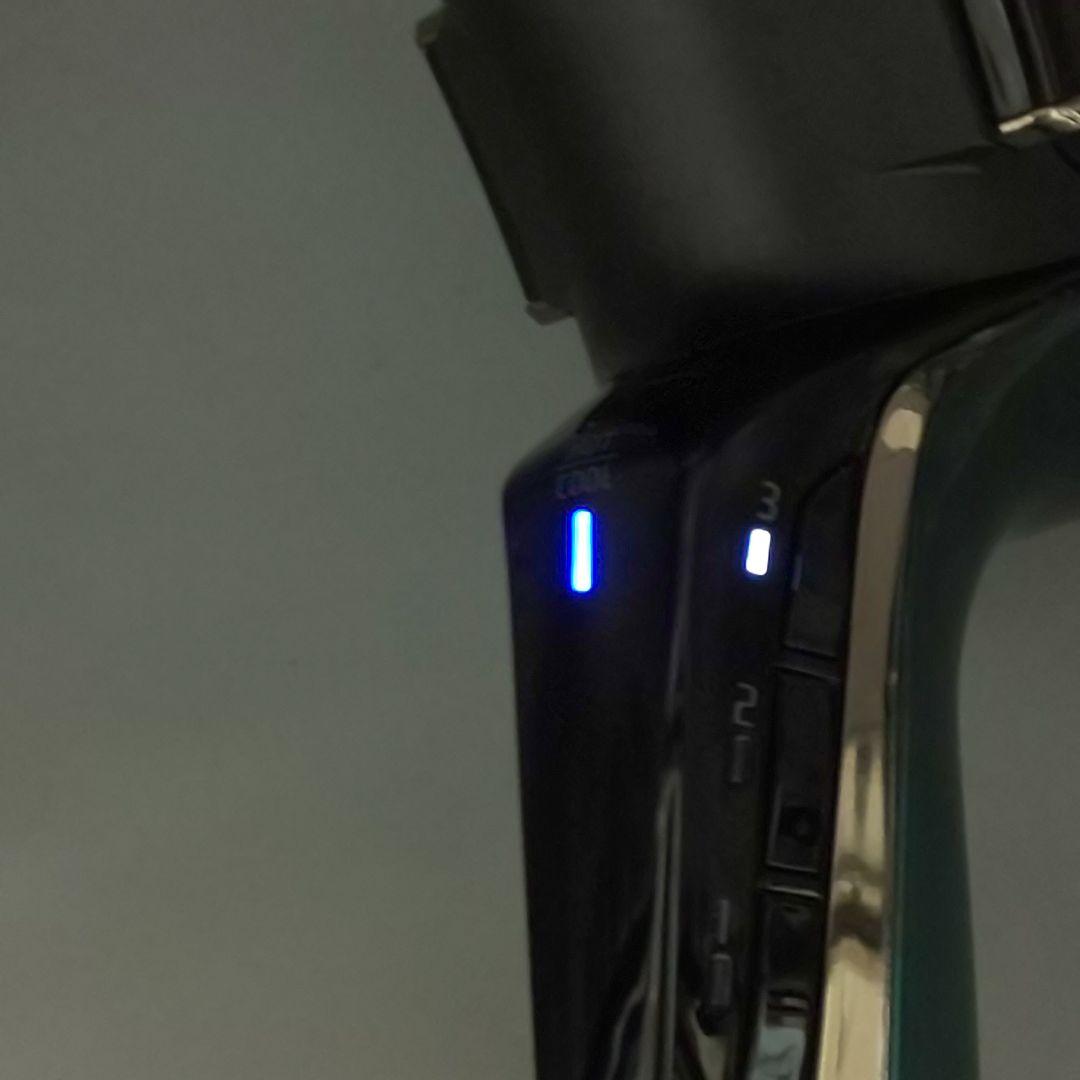 ヘアビューザー レプロナイザー 7D plus《風量新品同様・正規品》076