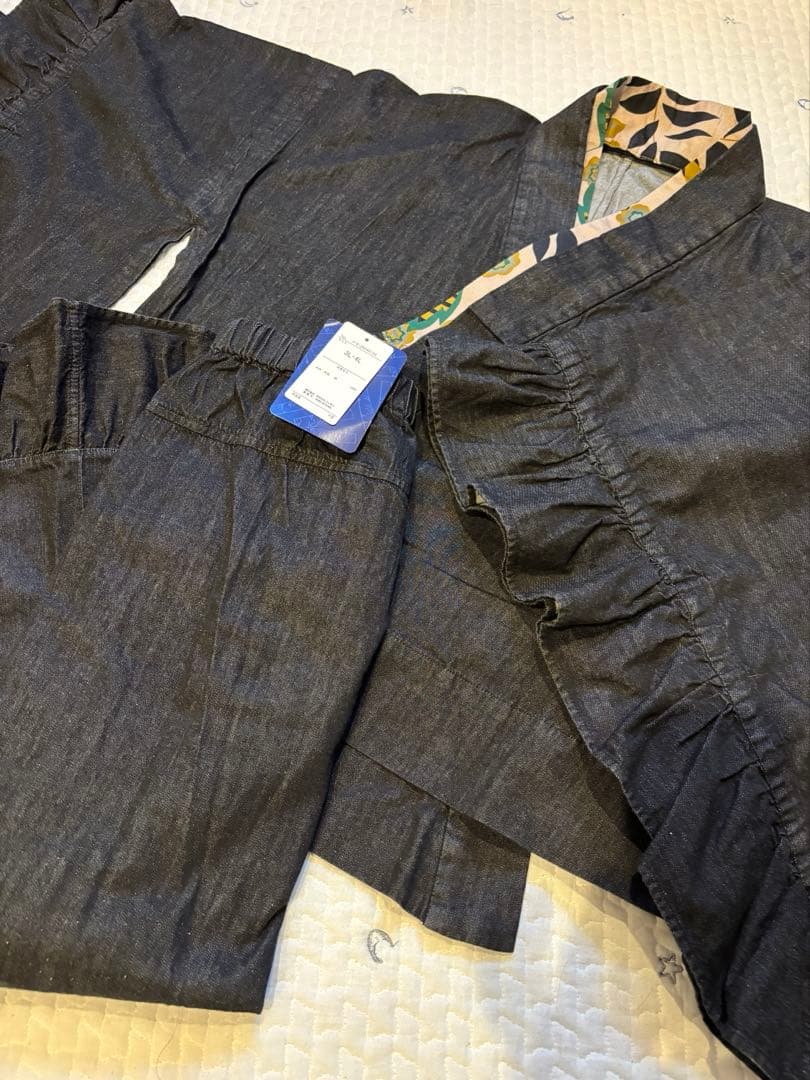 本日値下げ激レア高見え❣️綿100％デニム浴衣(花柄半襟付き) GEVS.＋帯付き