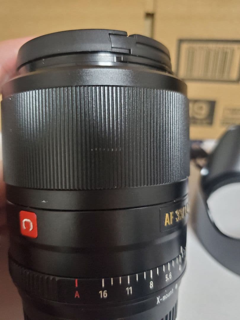 VILTROX AF 33mm F1.4 STM 短焦点レンズ 箱なし