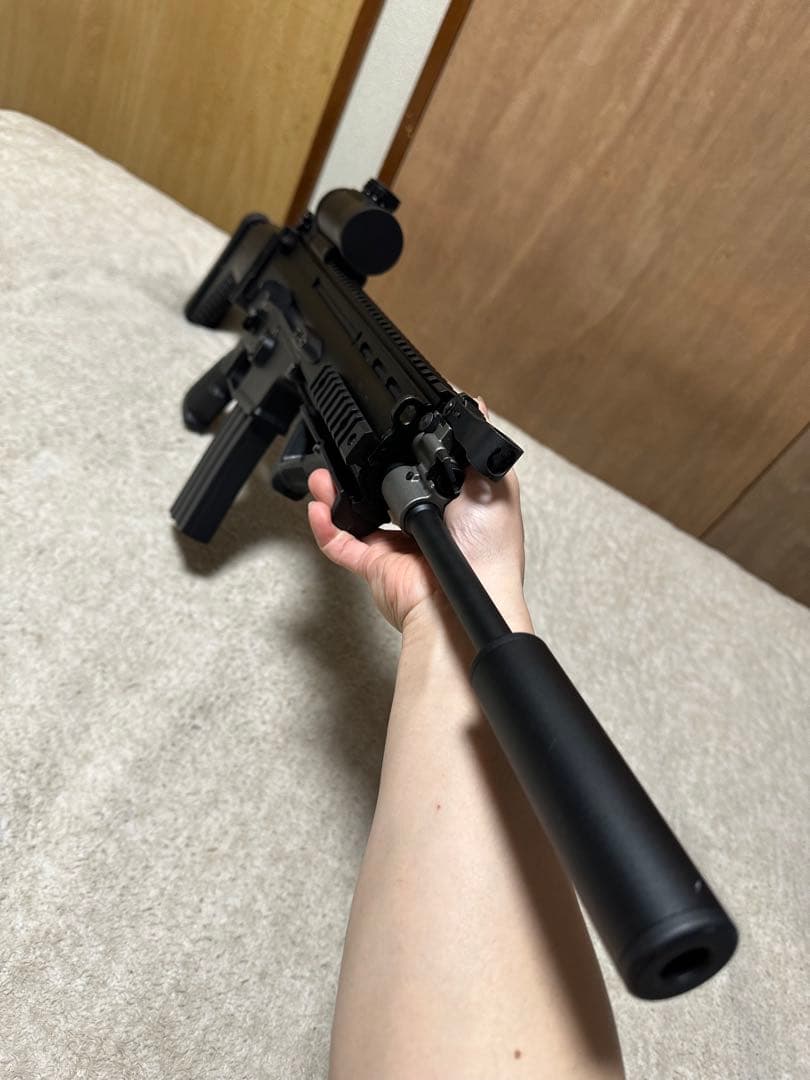 次世代電動ガン東京マルイ SCAR-L ブラック属品多数