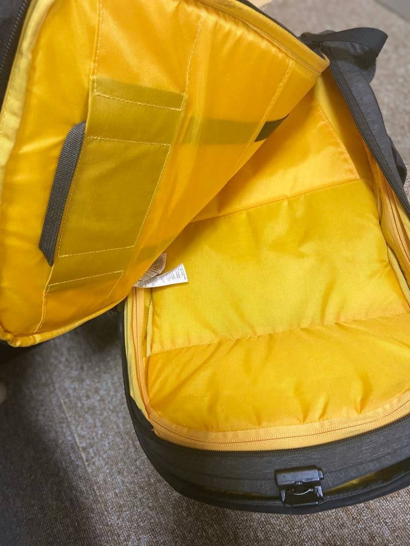 【美品THE NORTH FACE】アクセスパックオーツー リュック　グレー