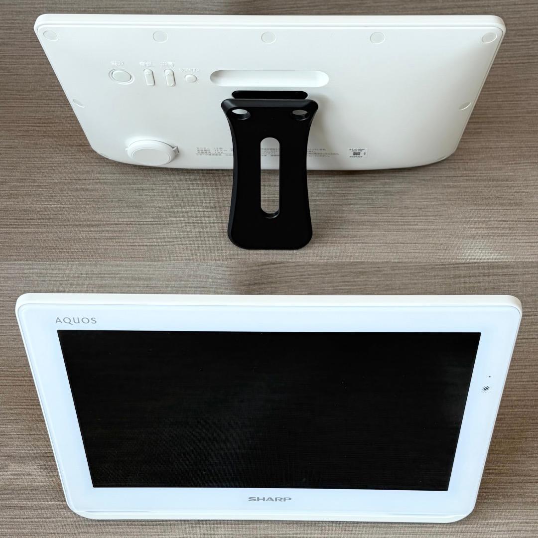 極美品✨シャープ ポータブル液晶テレビ AQUOS ホワイト 2T-C12AF
