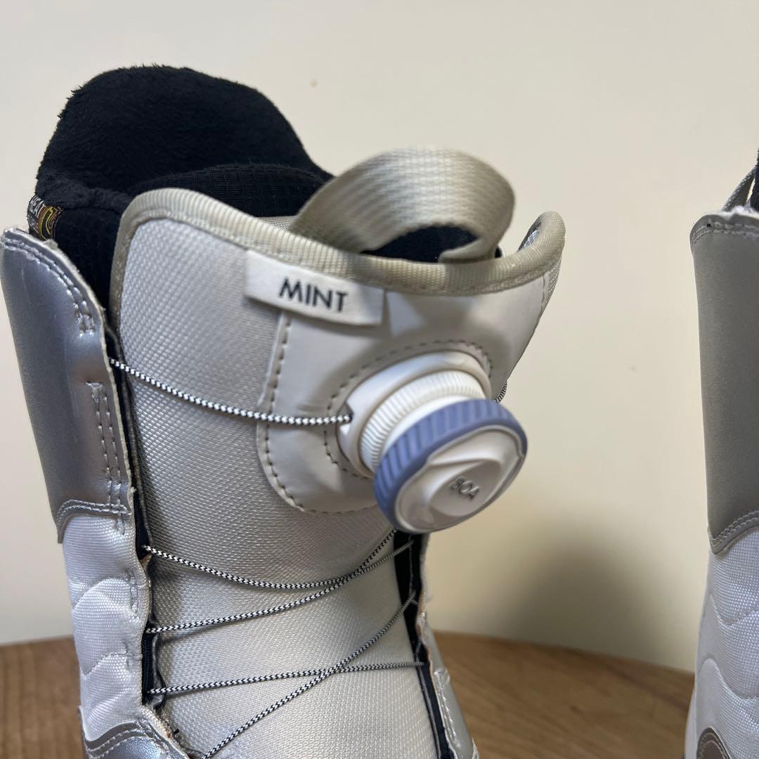 Burton MINT スノーボード ブーツ22㎝