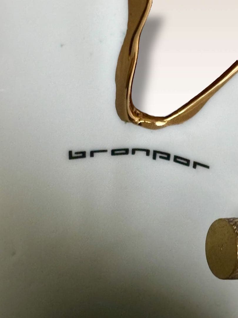 #Bronpor スペイン製 デコラティブ花瓶風　ブロンズ装飾 グリーン