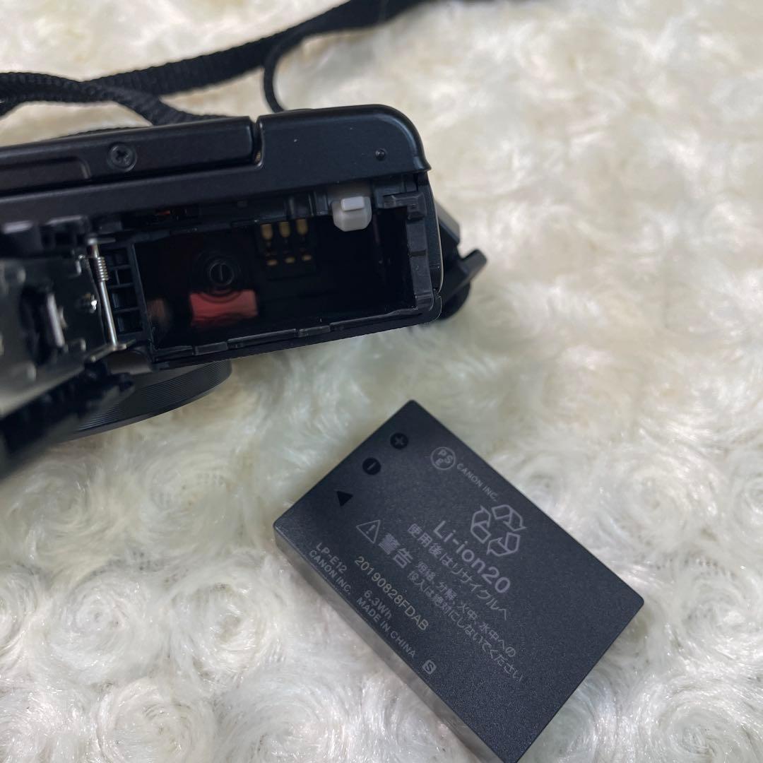 Canon EOS M200 ミラーレス一眼カメラ　美品