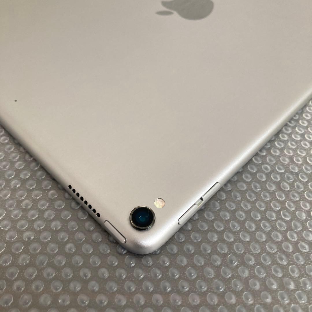 2523 美品☆電池ほぼ新品☆iPad Pro 256GB 10.5インチ☆
