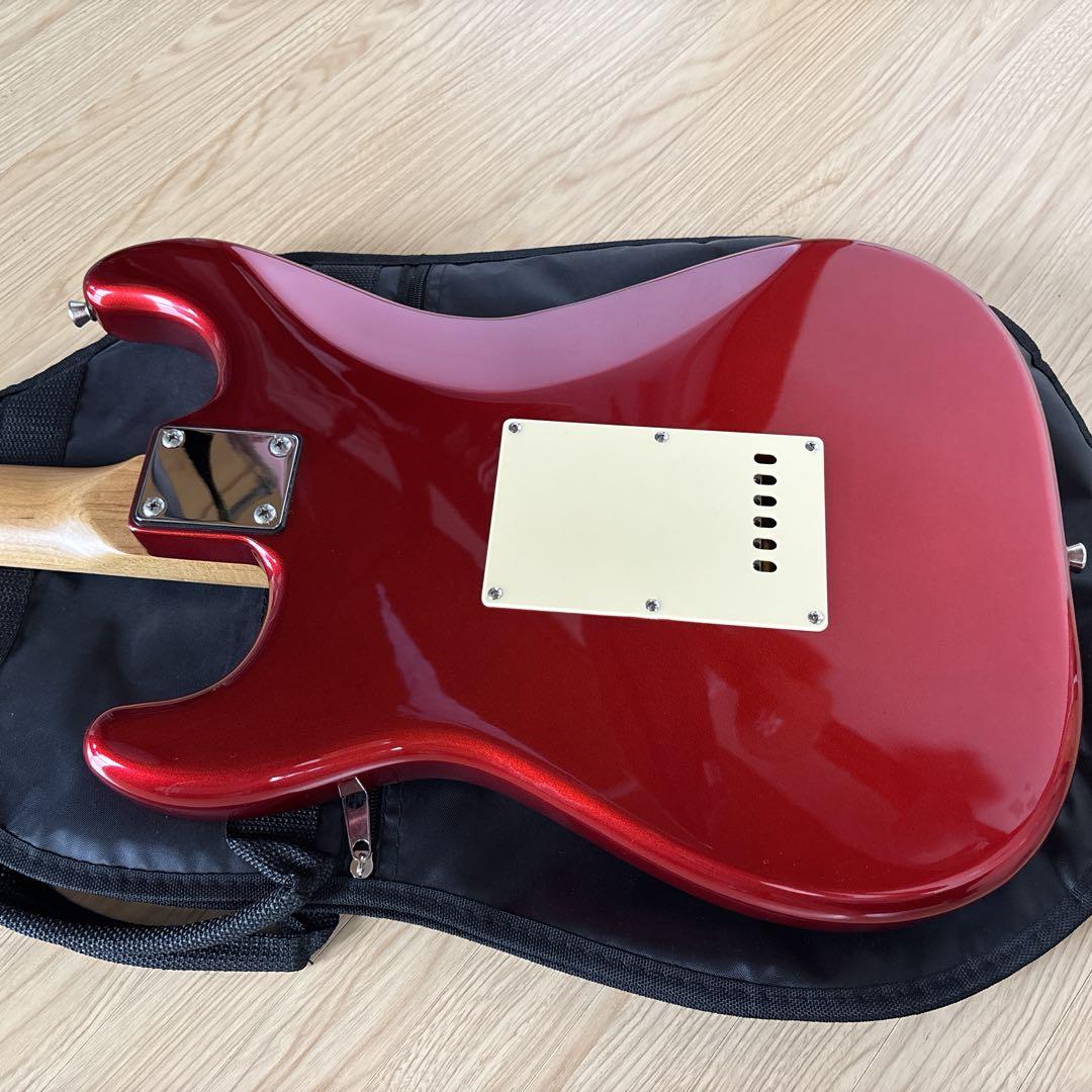 Bacchus ストラト BST-1RSM キャンディアップルレッド