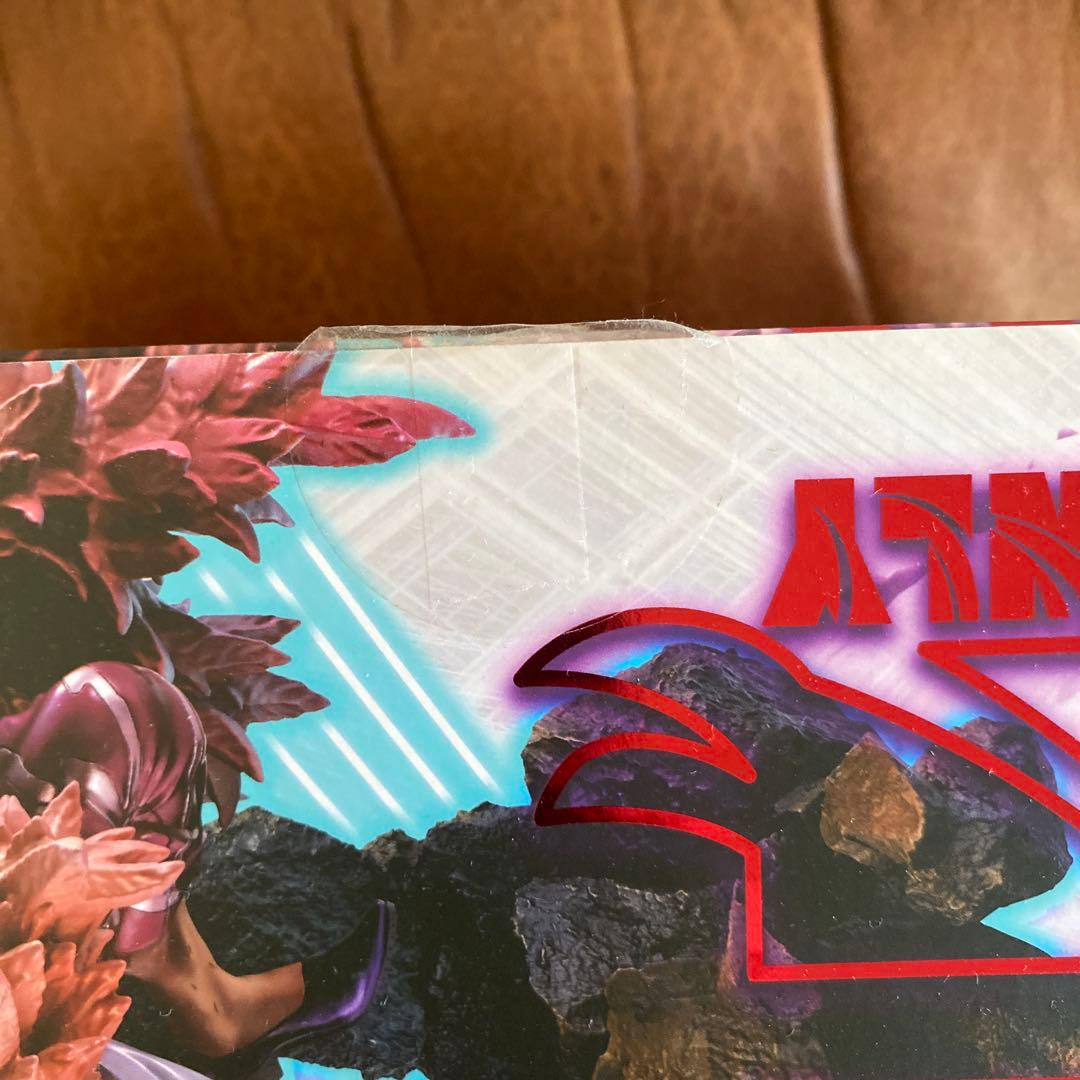 ドフラミンゴ　POP MAXIMUM フィギュア　ワンピース