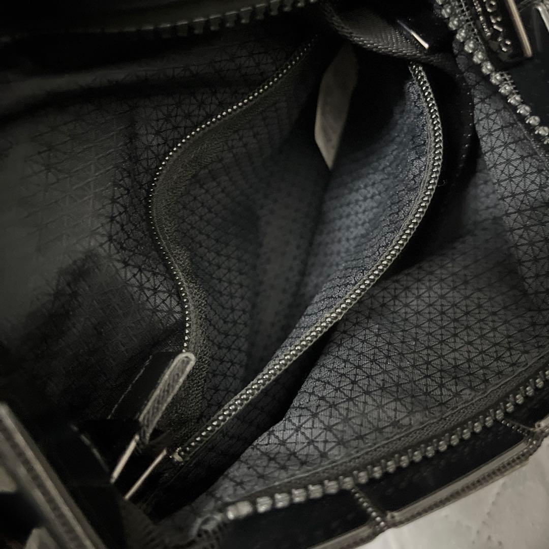 BAOBAO ISSEY MIYAKE クロスボディバック