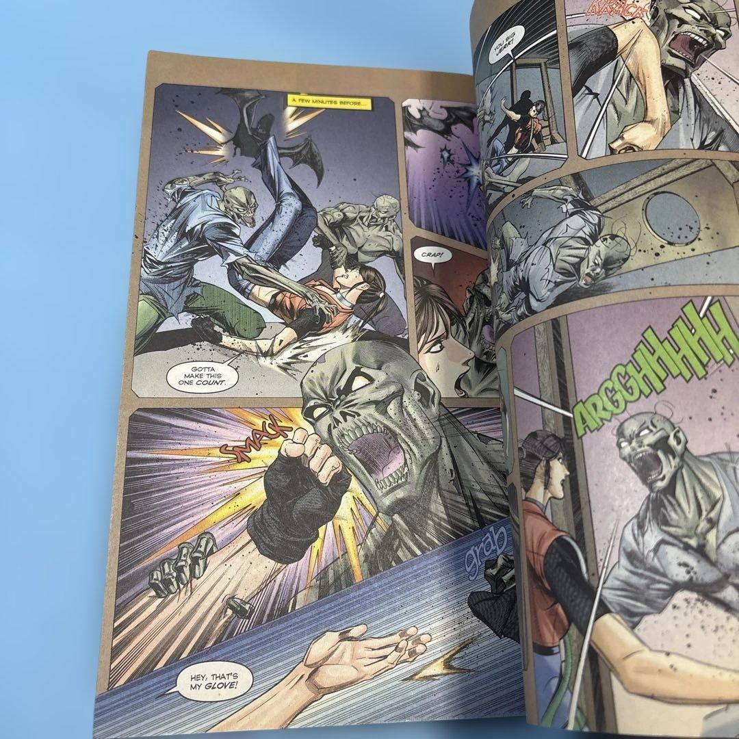 Resident Evil: バイオハザードコードベロニカ（洋書）