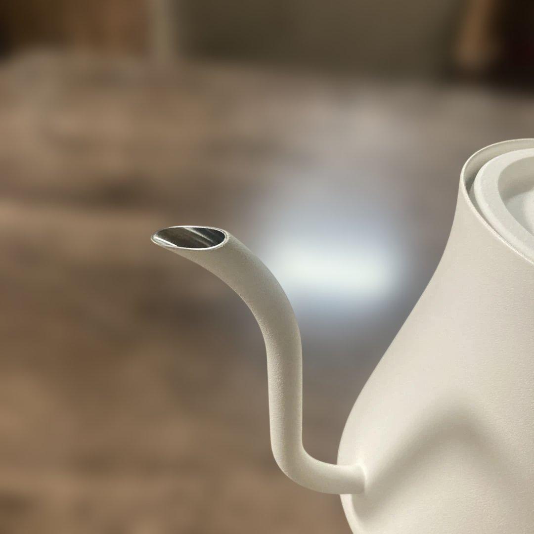 BALMUDA 電気ケトル2024年モデル★KPT01JP-WH美品.動作確認