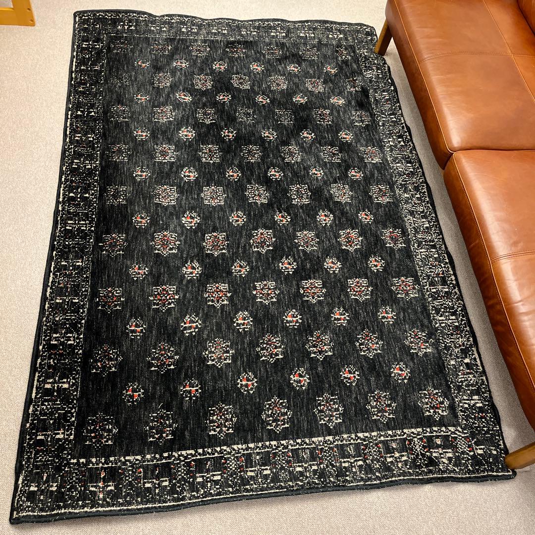 unico CALIGO ラグ 黒　お盆休み限定値下げ