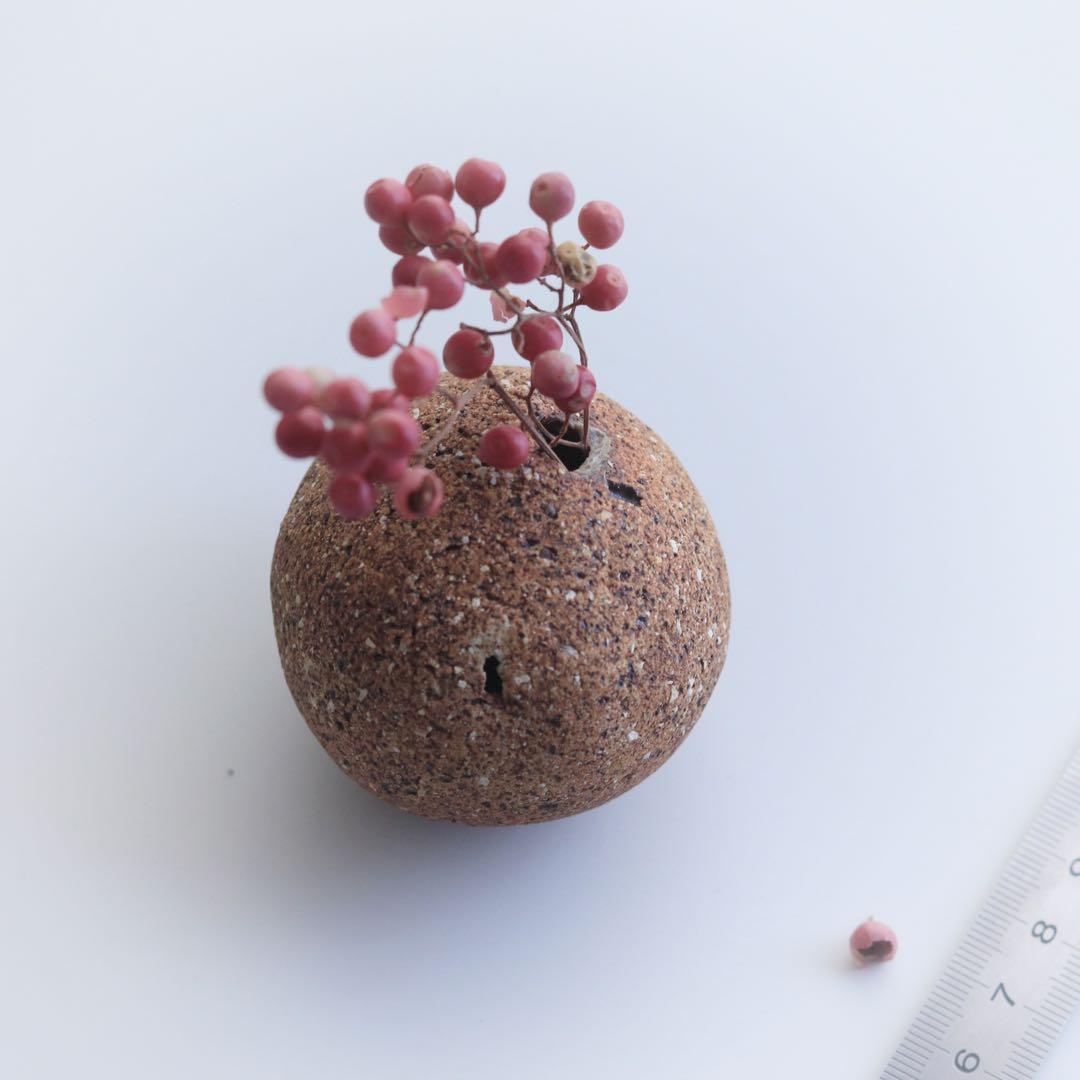 ☆岩田圭介　穴窯花入　花器　オブジェ　アート作品