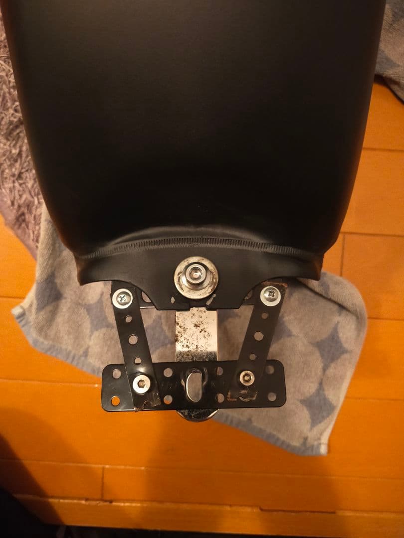 yb125spで使用　汎用バイクタンク