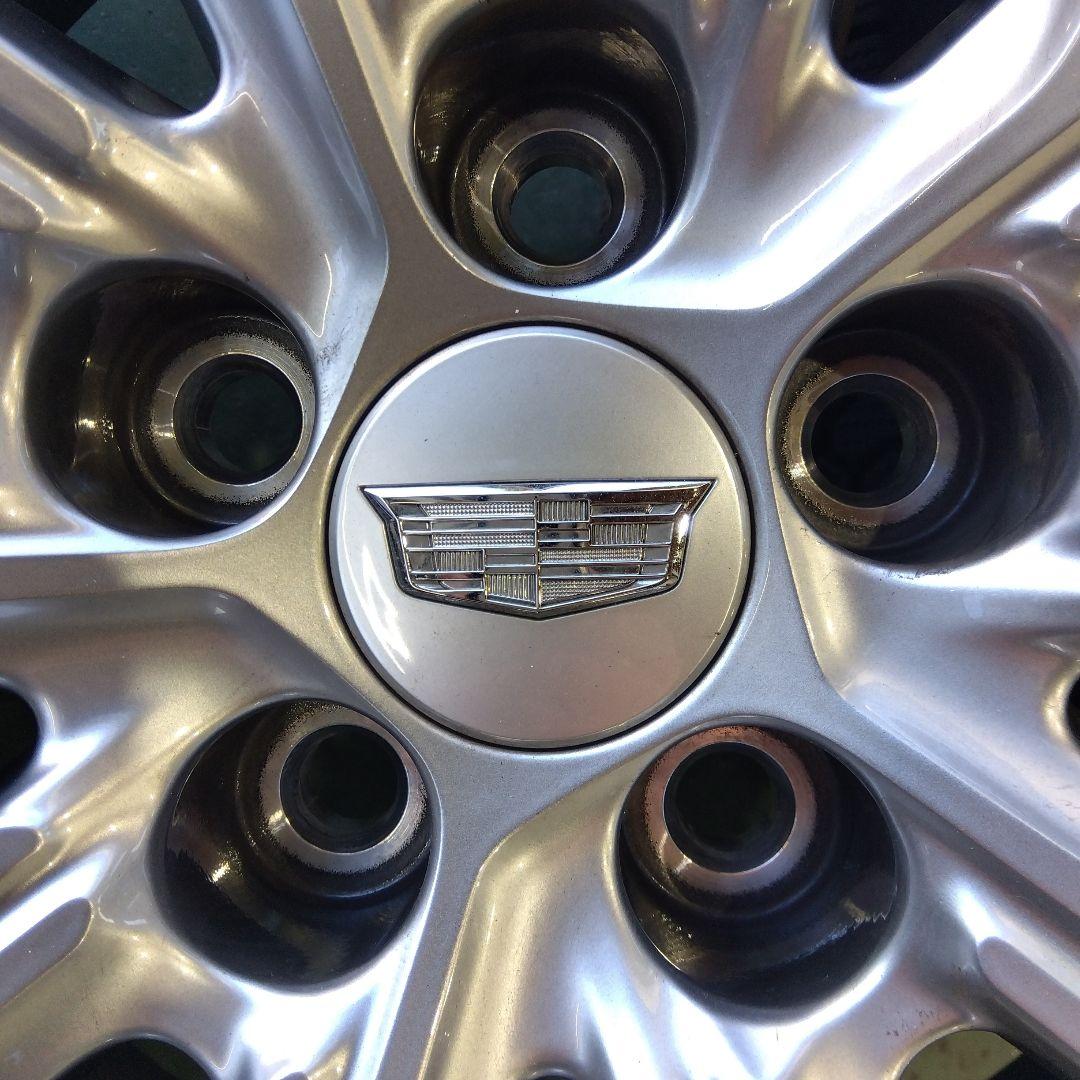 キャデラック　XT4 スタッドレスタイヤ・ホイールセット 235/55R18