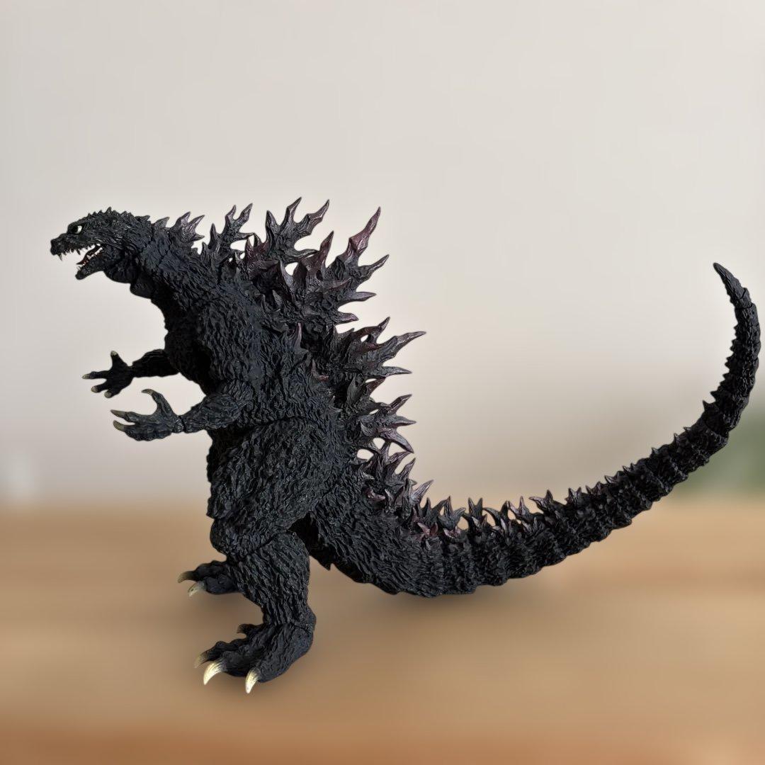 転*）様 バンダイ　ゴジラ