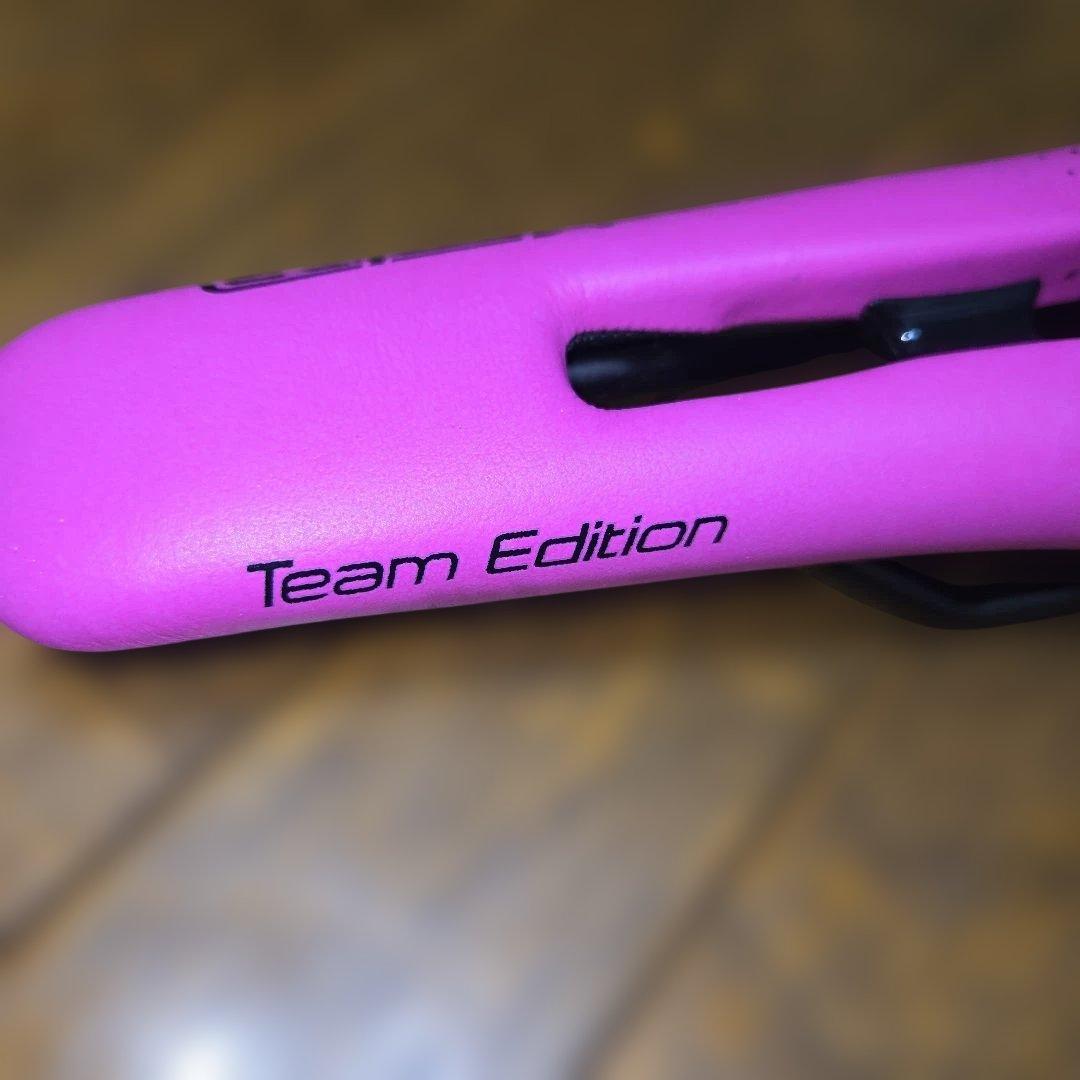 セラサンマルコ アスピデ ナローオープンフィットチーム サドル