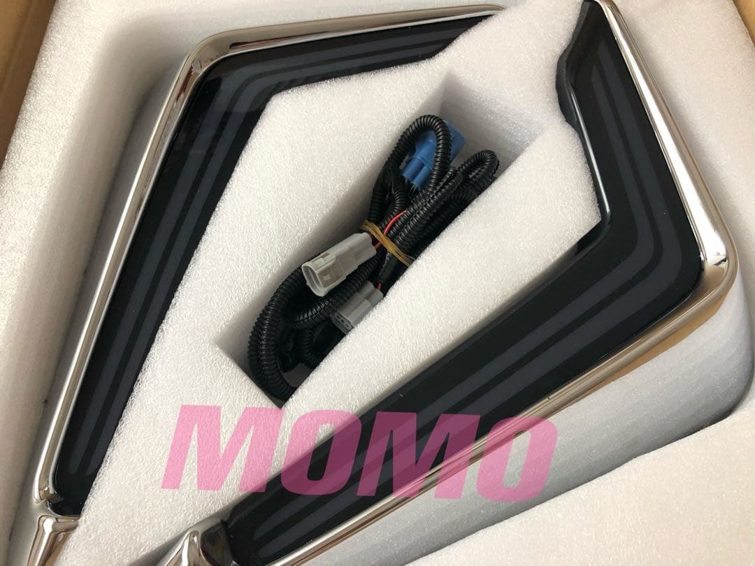 アルファード30後期 シグネチャーイルミブレード デイライト 流れるウインカー