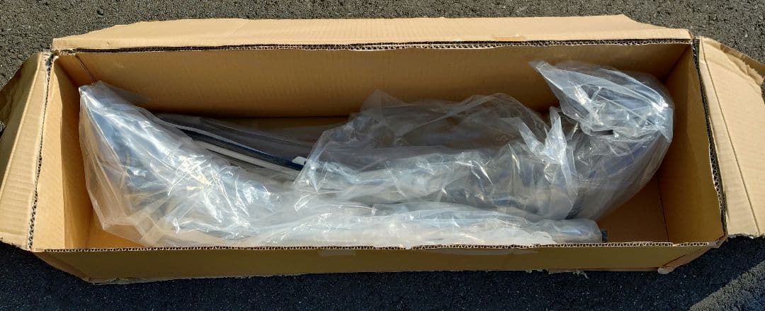 R*↓様 220系クラウン　フロントウィングスポイラー　中古品