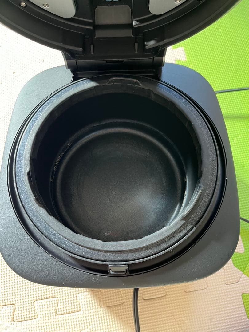 バルミューダ ザ ゴハン 3合炊き電気炊飯器 K03A-BK