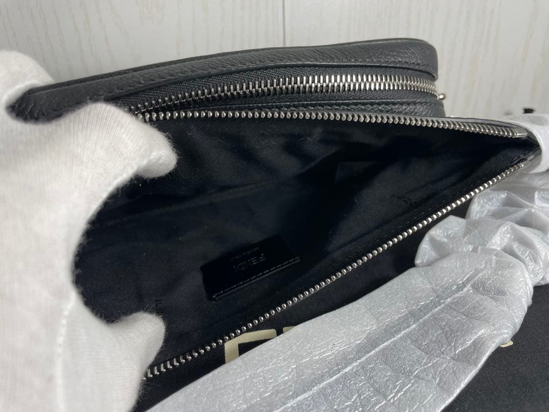 【新品】フェンディ 7VA605 AMAC ウエストバッグ