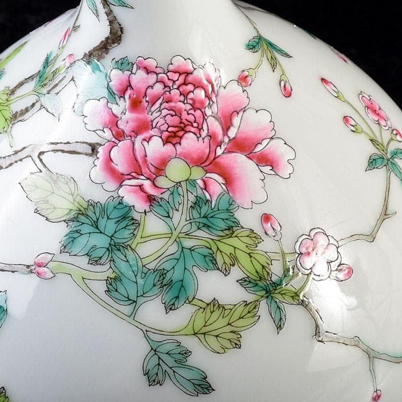 中国　大清乾隆年製　粉彩　牡丹文　長頸瓶　一輪挿　M　R7901E