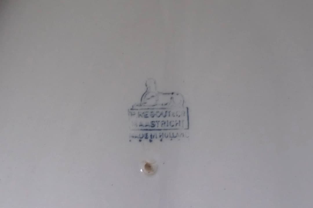 オランダアンティーク｜ペトルス・レグー社のオーバルプレート