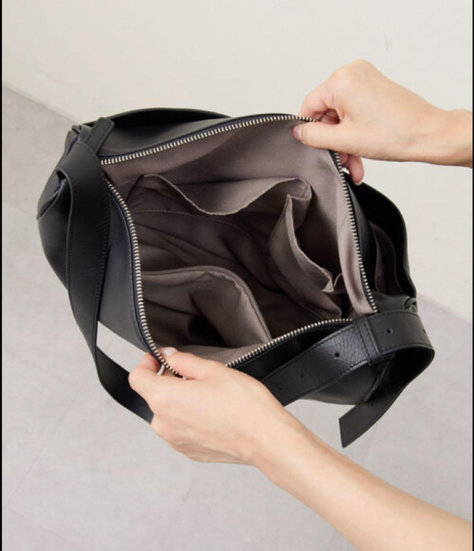 【ear PAPILLONNER】スワローマチショルダーバッグ　ブラック