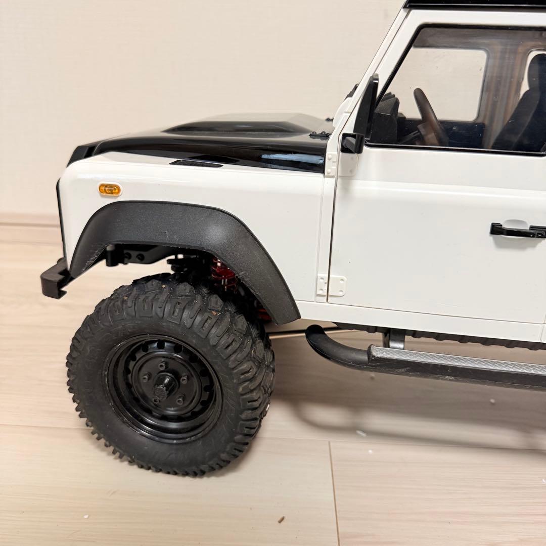 美品　1/8 ランドローバー　ディフェンダー　D110 ピックアップ　ラジコン