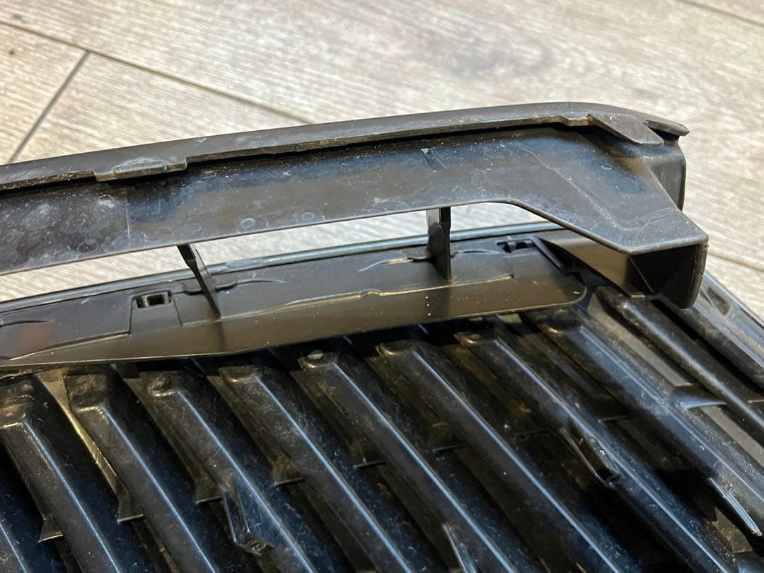 トヨタ HARRIER ハリアー 80 85 純正フロント グリル