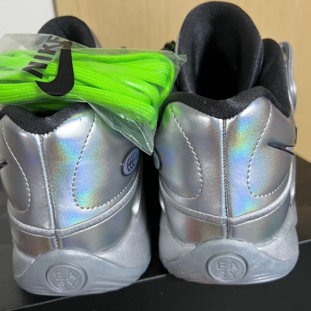 NIKE KD 18 EYBL EP ナイキ　シルバー　スニーカー　バッシュ