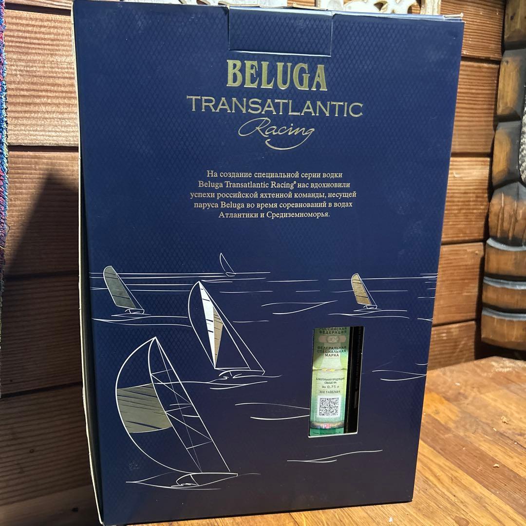 【BELUGA】TRANSATLANTIC Racing ウォッカ　グラス付き