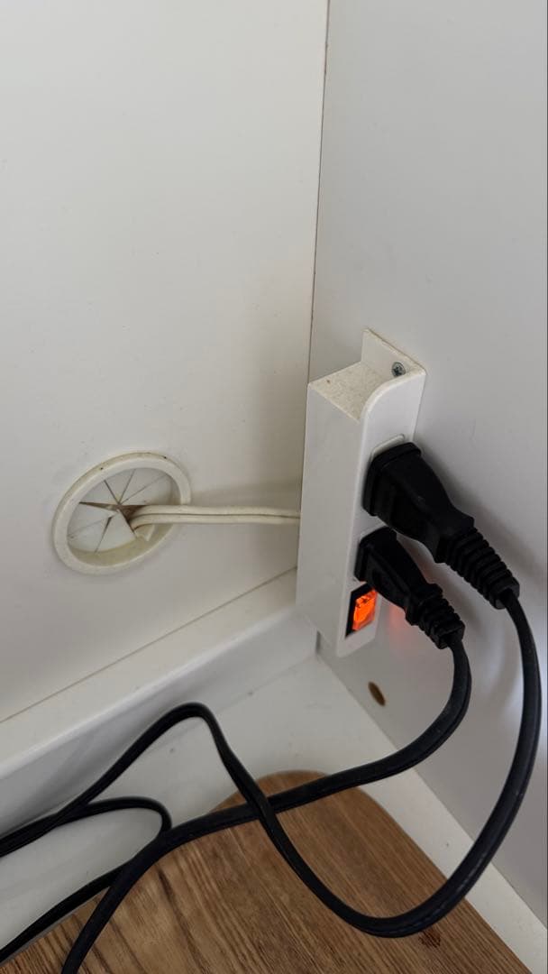 送料のみの値段！ニトリ 食器棚 キッチンボード80