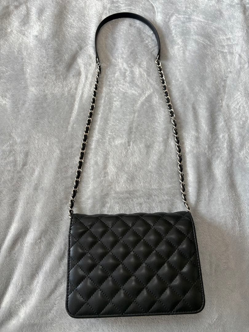 投稿最終　極美品　Darich ダーリッチ キルティングショルダーバッグ　黒