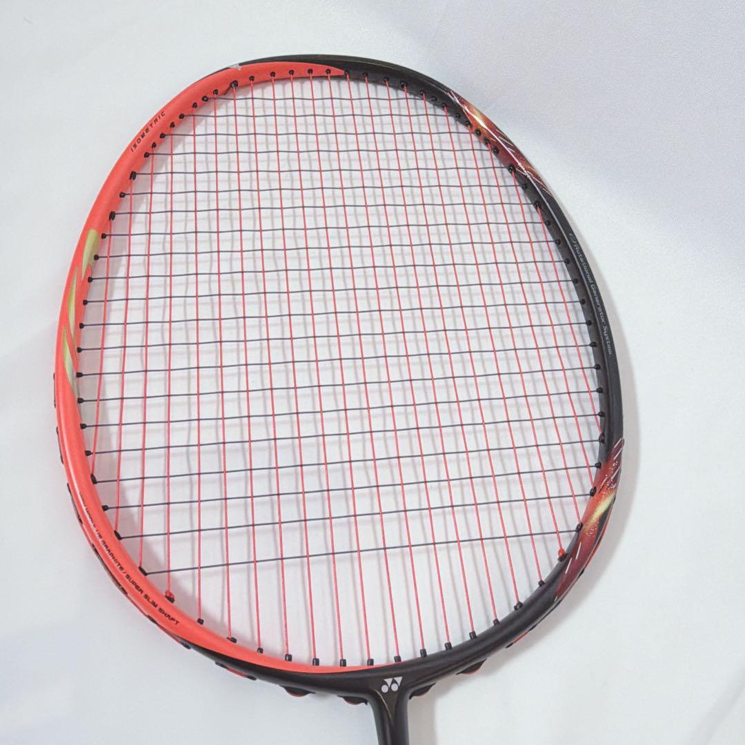 良品 YONEX ヨネックス アストロクス77 4UG5 オレンジ 廃盤