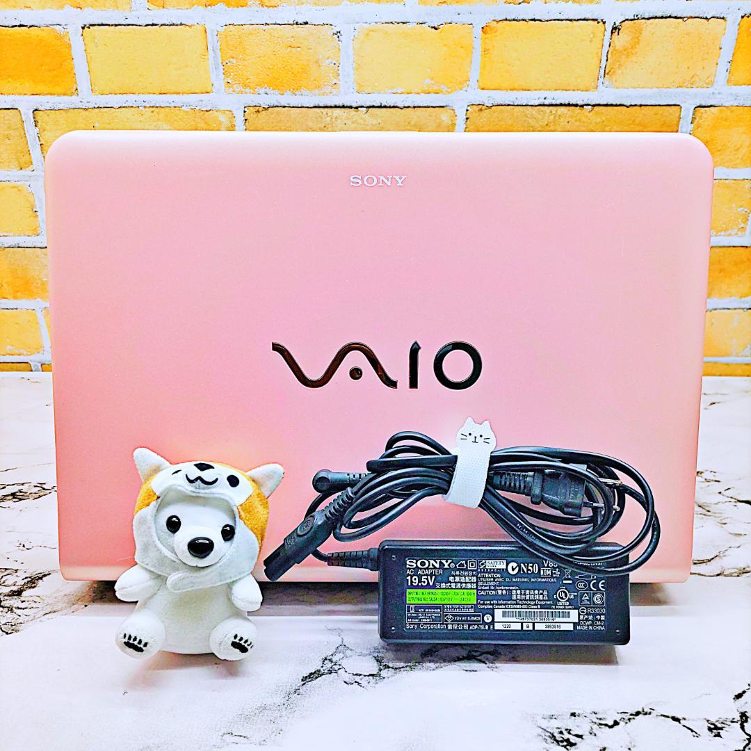 美品❤️レアなミルキーピンクノートパソコン❣️Core-i3☘️爆速SSD✨